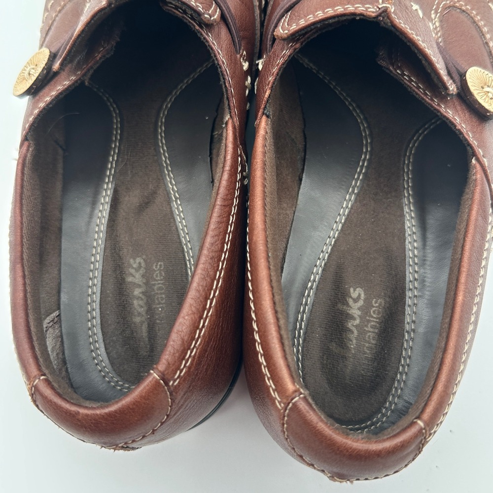 Clarks Bendables Sixty Delta Loafers Women 9M Brown Leather Button 35063 Comfort - Picture 5 of 7